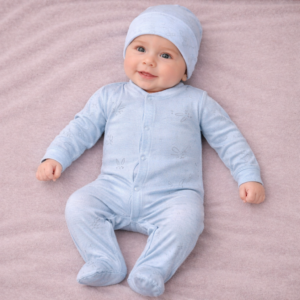 COMPLETO NEONATO AZZURRO 4 PEZZI – TUTINA, BODY, CUFFIETTA E MUFFOLINE 1-3 MESI